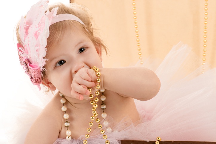 100-beautiful-baby-names-inspired-by-jewels-and-gemstones-familyeducation